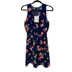 41 Hawthorne Floral Split Neck Sleeveless Knee Length Dress Medium